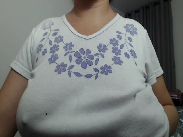 Live sex webcam photo for squirtx_hott #262481458