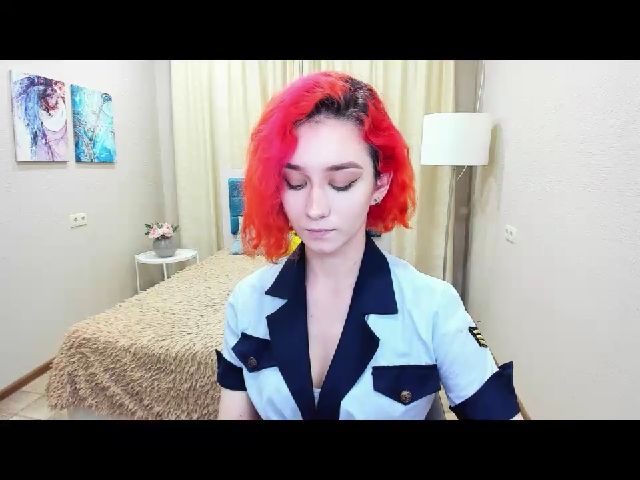 Live sex webcam photo for FionaClassy #255112817