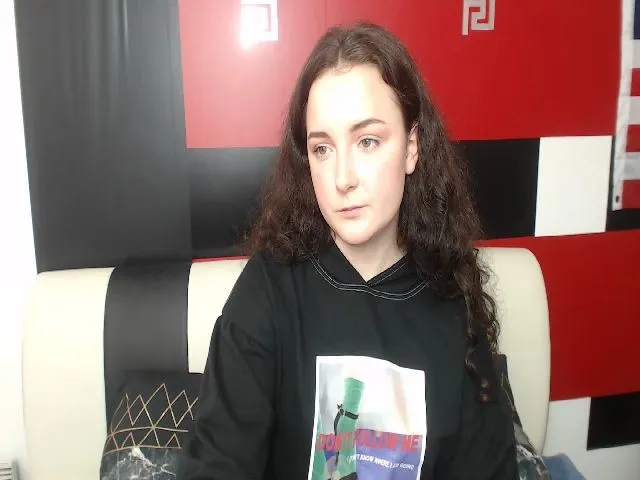 Live sex webcam photo for GloriaSparks #257431684