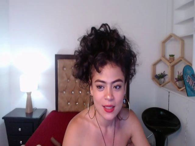 Live sex webcam photo for Manelik_benz #254924268