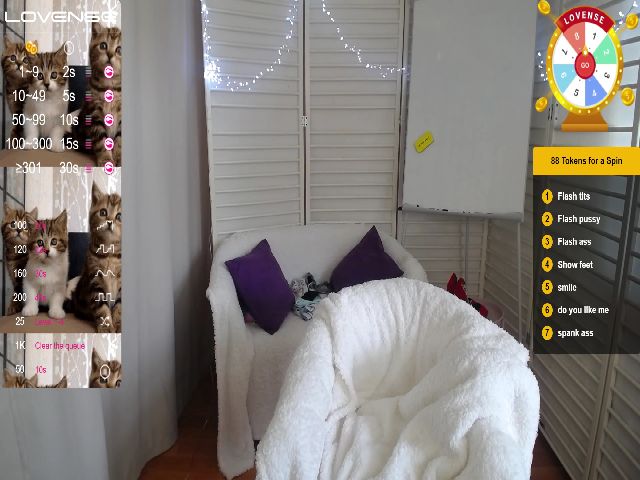 Live sex webcam photo for StayWild21 #261869002