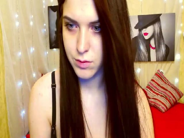 Live sex webcam photo for Antonia_W_ #256212888