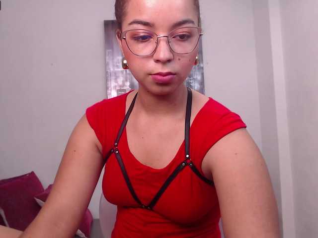 Live sex webcam photo for AnnieJacobs #241248237