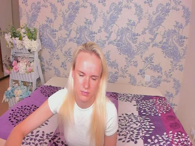 Live sex webcam photo for SusanSmite #257898580