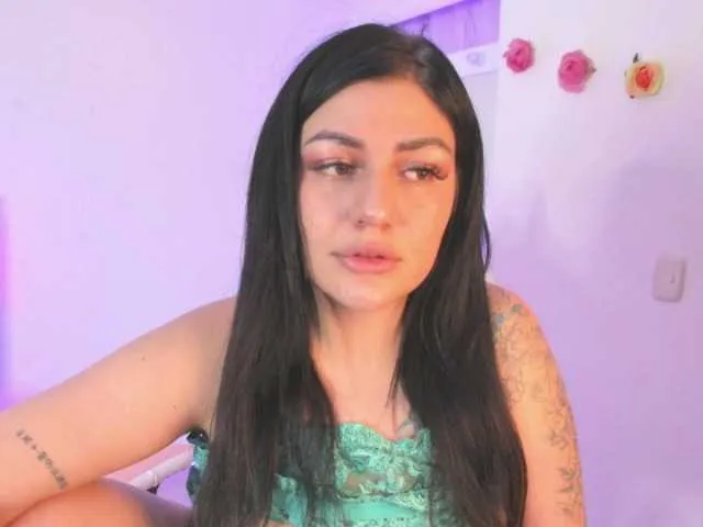 Live sex webcam photo for KeilyFoxx #245526505