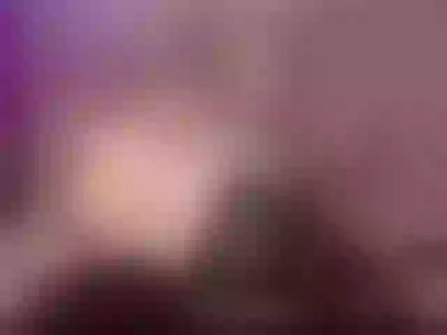 Live sex webcam photo for Emiliiaaa #241152921
