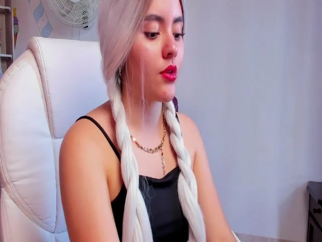 Live sex webcam photo for Tasha_cooper1 #258644897