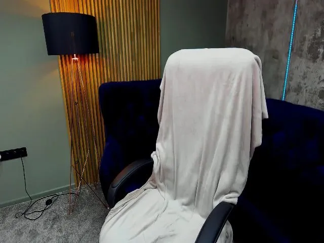 Live sex webcam photo for BestCamGirll #253276086