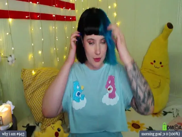 Live sex webcam photo for RoomOfGhosts #256189608