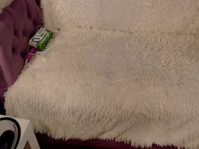 Live sex webcam photo for BrianaLovs #265338882