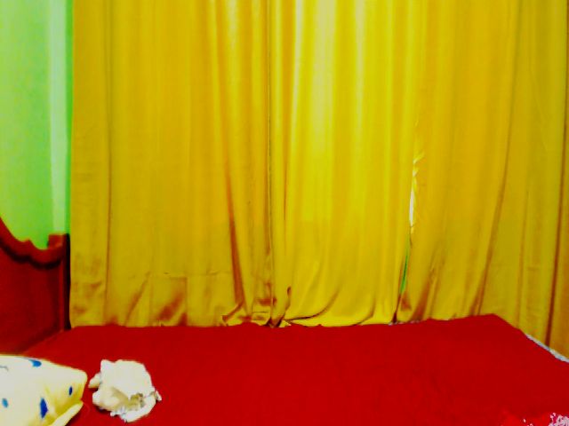 Live sex webcam photo for Angelsweet02 #261770184