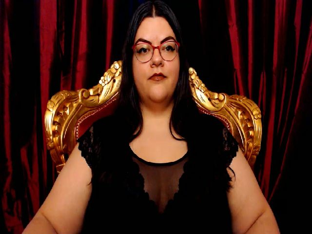 Live sex webcam photo for MissLillyBBW #258138366