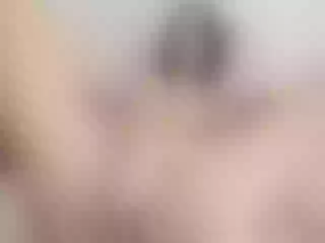 Live sex webcam photo for Cherrycute666 #258983642