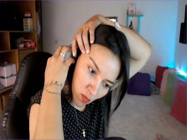 Live sex webcam photo for Lisa_Gerrard_ #255315790