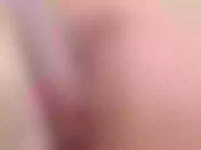 Live sex webcam photo for squirtblonde #254043355