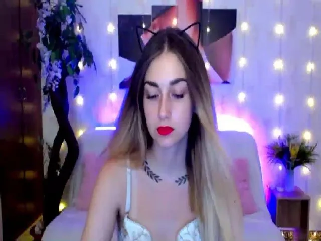 Live sex webcam photo for Lolly__Pop__ #262353384