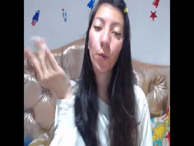 Live sex webcam photo for Kaymilf #263417305