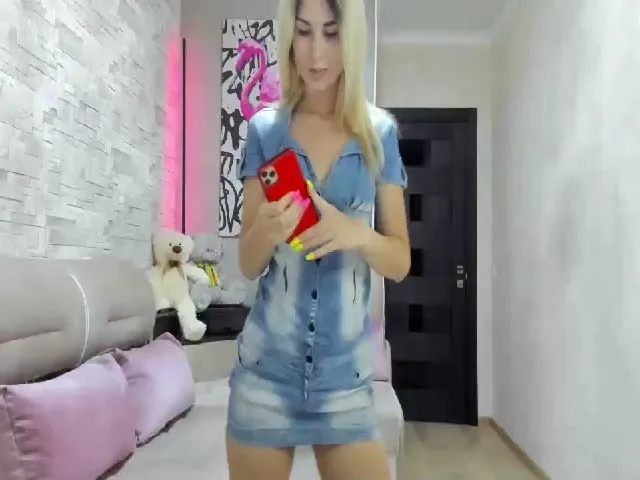 Live sex webcam photo for Mexika #261560533