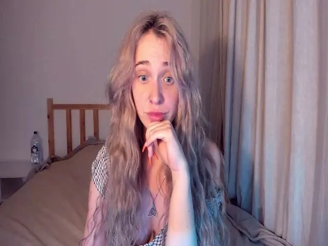 Live sex webcam photo for Uvirtualfrnd #263286374