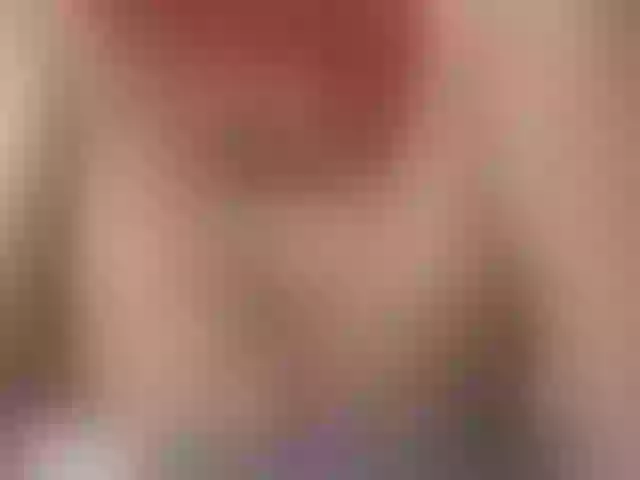 Live sex webcam photo for lilyhung50 #241180575