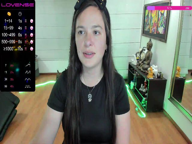 Live sex webcam photo for Angelagomez #255036224