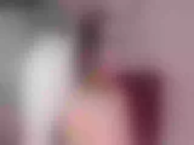 Live sex webcam photo for Sun_kissed1 #262558388