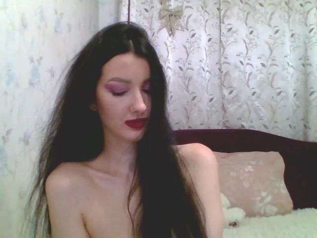 Live sex webcam photo for GirlPlayy #254652694