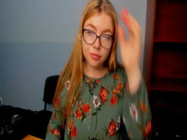 Live sex webcam photo for milafix #254247109