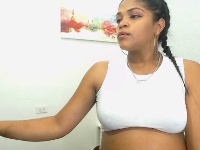 Live sex webcam photo for shariksweet #245056685