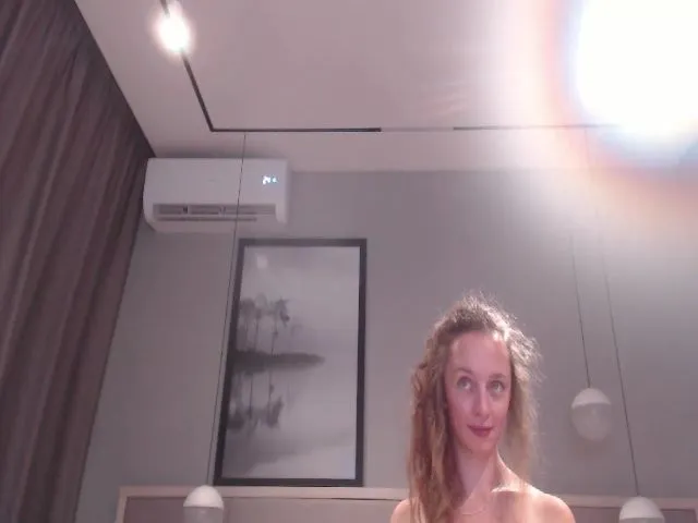 Live sex webcam photo for Innocent_Miss #254894118