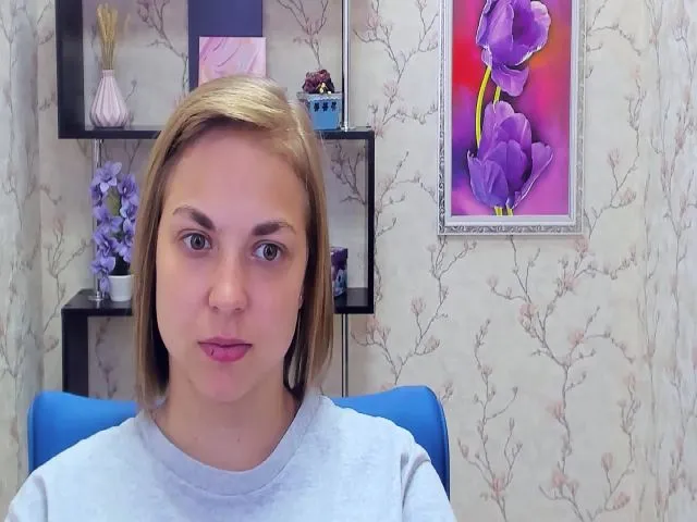 Live sex webcam photo for TataArdent #253440095