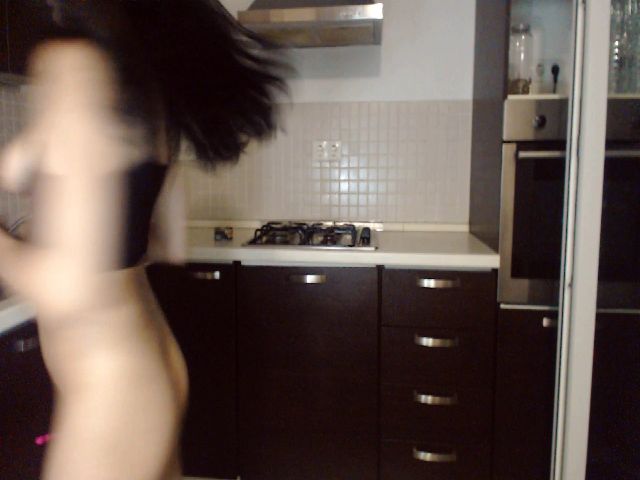 Live sex webcam photo for MissAlice132 #263938387