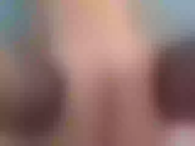 Live sex webcam photo for KianaAnna7 #262157118