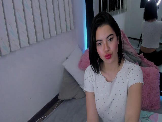 Live sex webcam photo for Chanel_ds #263094479