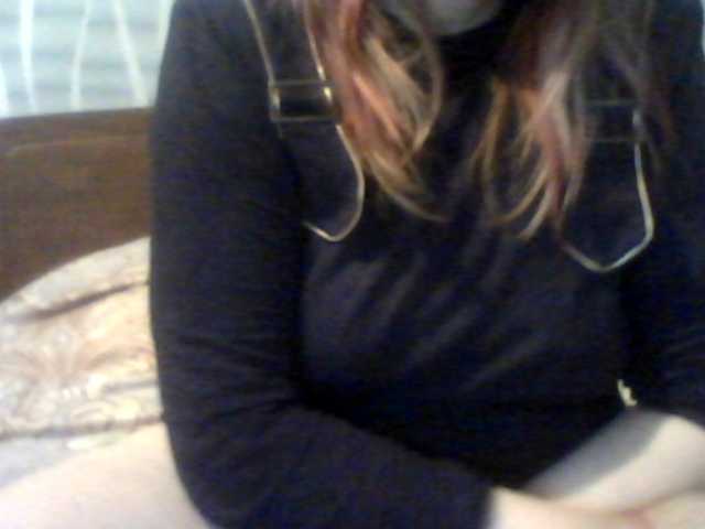 Live sex webcam photo for -Raven40- #241268429