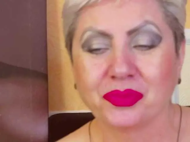 Live sex webcam photo for PoshLadyx #255849222