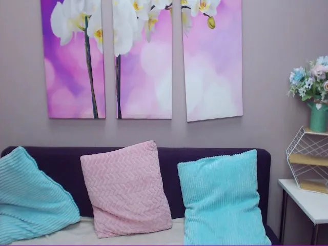 Live sex webcam photo for CleverAlexiss #252444233