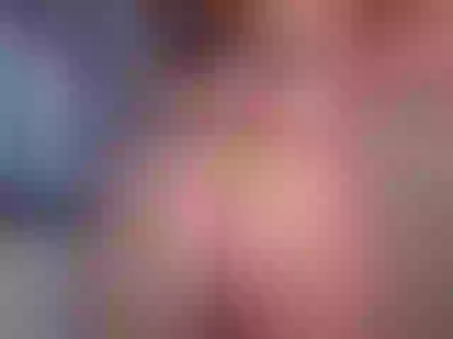 Live sex webcam photo for JennyMILFx #259115995