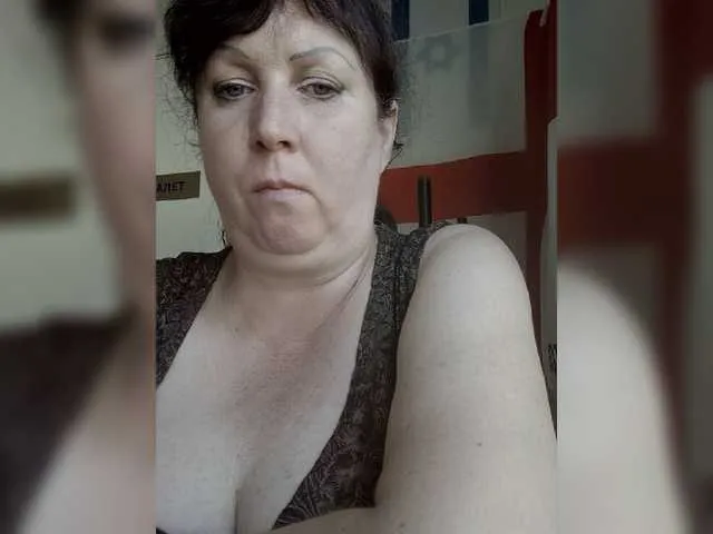 Live sex webcam photo for Milf4love #260622461