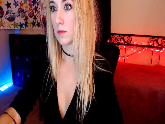 Live sex webcam photo for SouthernSkye #262945537