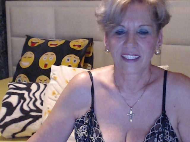 Live sex webcam photo for ANGELGRANNY #241196653