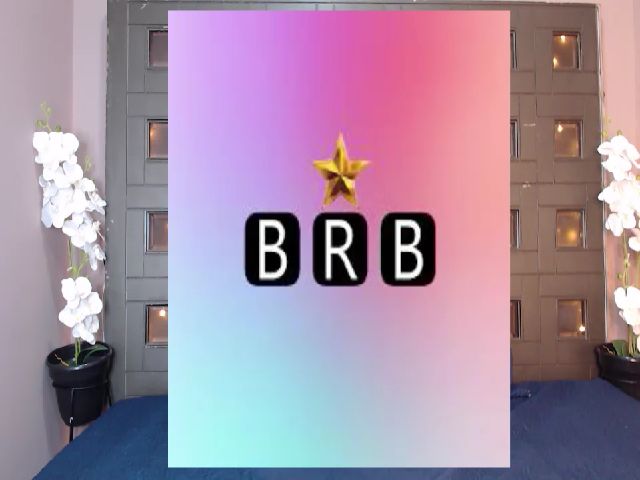 Live sex webcam photo for Alanna_Brown #256100463