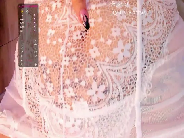 Live sex webcam photo for Emily_Wattson #256601740