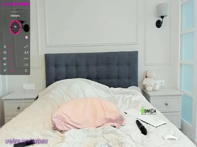 Live sex webcam photo for Maripsis #255900354