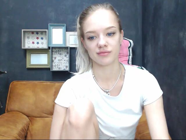 Live sex webcam photo for Pretty__Lika #259093766