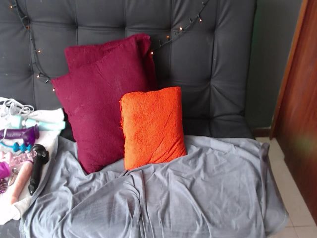 Live sex webcam photo for Latin__curly #252566667