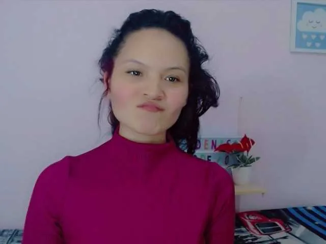 Live sex webcam photo for orianasabatil #245539704