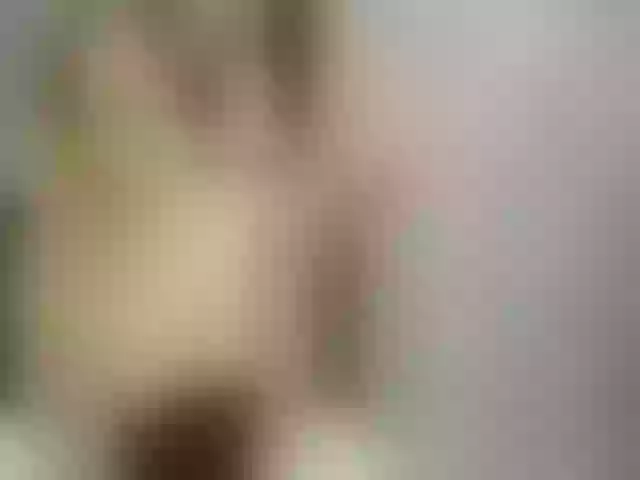 Live sex webcam photo for RubyFlame3 #252924586