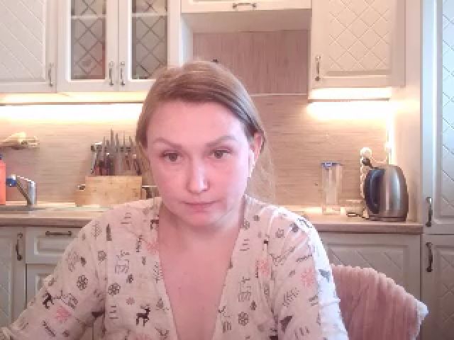 Live sex webcam photo for JaneGrey111 #256201918