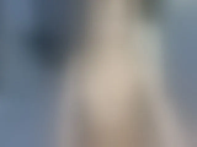 Live sex webcam photo for HOT-MOLLY #241110627